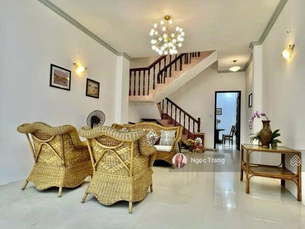 Chủ muốn định cư nhượng lại căn nhà 4 tầng 4.2x19 chu văn anđinh bộ lĩnh hđt khoán 35tr/th 6pn 7wc