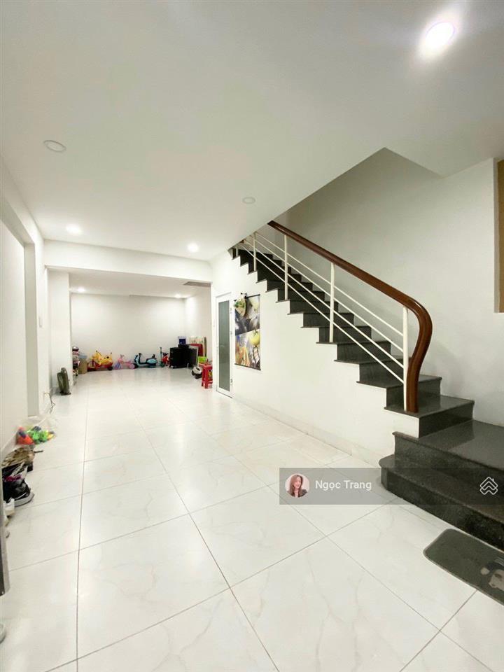 Siêu vị trí nhà ngay cư xá nguyên hồng  phan văn trị 4x16m 5 tấm 6pn,6wc khai thác chdv, văn phòng