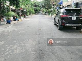 Hàng hiếm ngang bề thế 5x20m 5 tầng 116/ bình lợi cho thuê 27 triệu/th  gần kề đại học văn lang