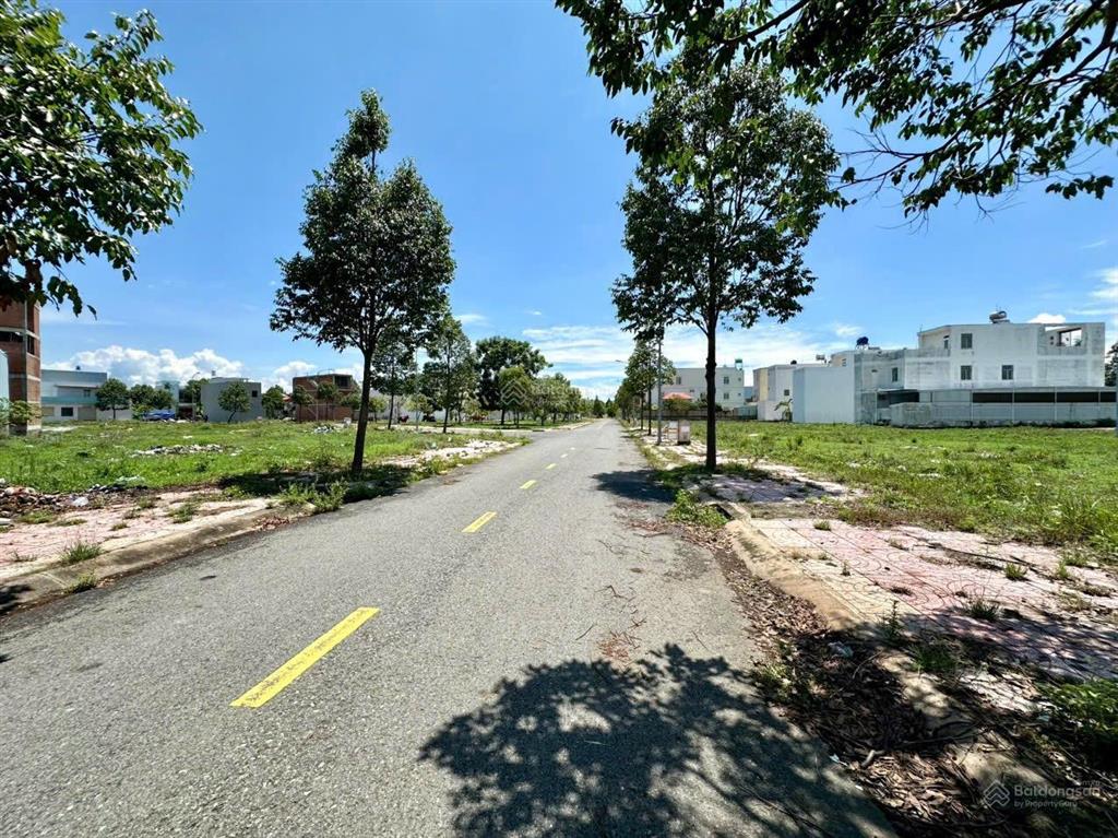 Bán lô đất thổ cư đường d4, kdc idico2, phường 6, tp tân an, diện tích 5,9 x 25m (lô 38)