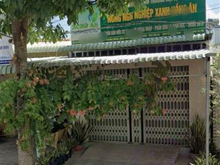 Bán nhà cấp 4 mặt tiền nguyễn thông thuộc thị trấn tầm vu  dt  4 x 34.5 nở bụng ( tổng 172.8m2 ).