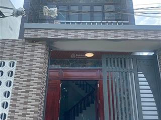 Bán nhà 1 trệt 1 lầu hẽm trần văn nam thuộc phường 3 , tp tân an  dt  4.5 x 20 ( 187m2 sàn )