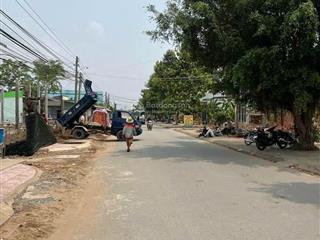 Cần bán nền đất mặt tiền lê văn kiệt, phường 6, tp tân an. diện tích 5,65x14,9=77m2 (đất thổ)