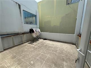 Bán nhà sổ hồng hoàn công đầy đủ nằm trong kdc ấp 5 phong phú, bình chánh giá rẻ