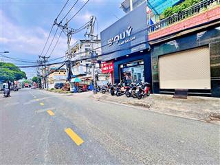 Chính chủ  bán lô đất 2 mặt tiền dt 61m2 thổ cư 100%, đường ô tô, ngay chợ thủ đức, chỉ 5.7 tỷ