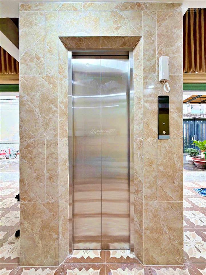 Chính chủ  bán căn nhà mới 4 tầng  có thang máy  6 pn  6wc, full nội thất, đường 22 linh đông