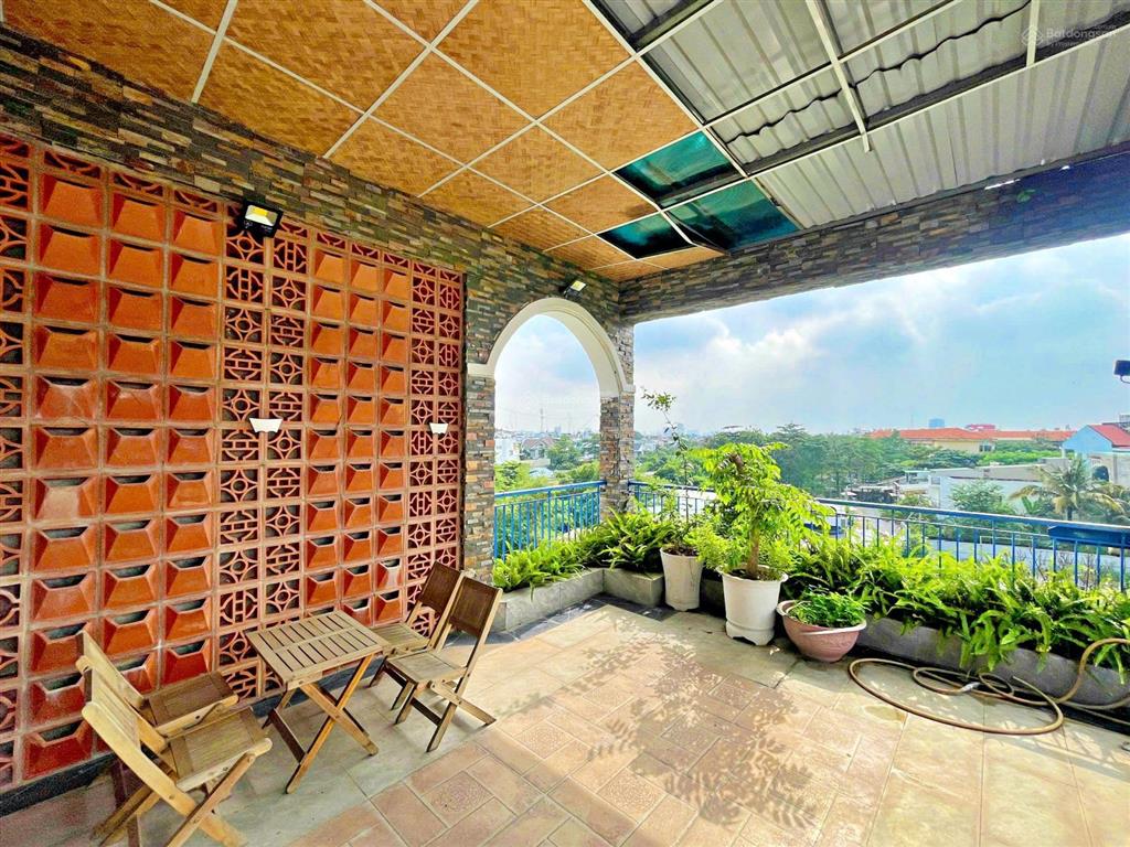 Chính chủ bán nhà 4 tầng, dts 76m2 đường 7m, khu dân trí  an ninh, tiện ích đầy đủ, giáp hiệp bình