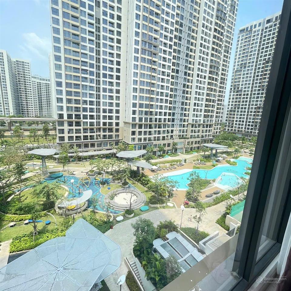 Bán cc 2pn, 2wc tại masteri centre point, 4,6 tỷ, 70m2, q9, hcm