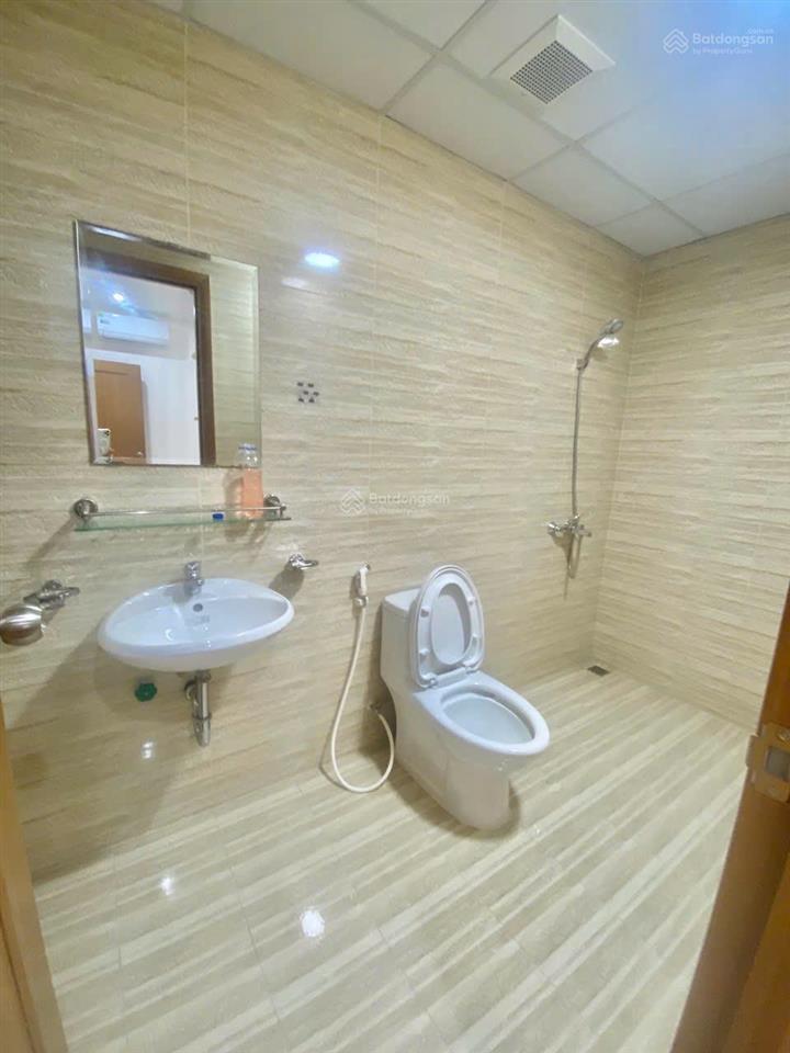 Cho thuê căn hộ bàu tràm lakeside  the origarden  đường mê linh đà nẵng  vào ở ngay  giá tốt