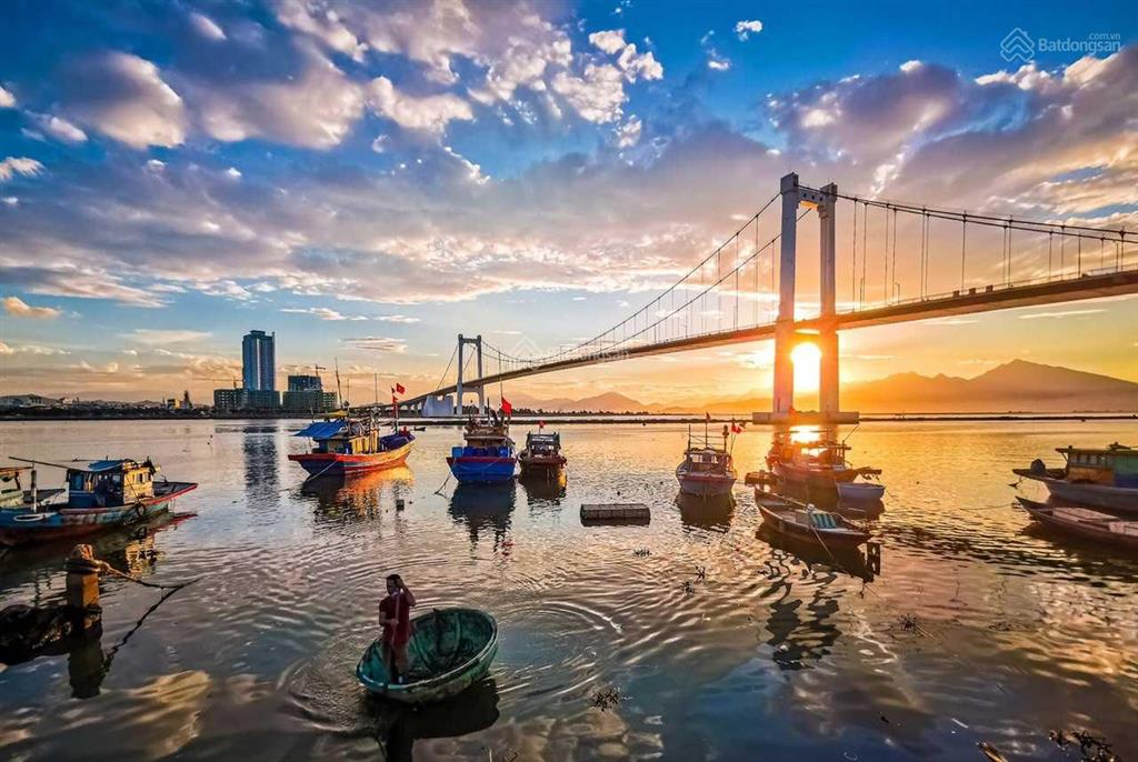Nhà hai mặt tiền trương quốc dụng view sông hàn kđt marina, trung tâm đà nẵng, giá 14,9 tỷ
