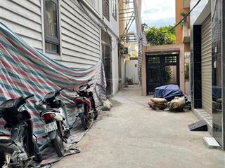 Nhà đẹp đơn lập 5t 32m2 chỉ 15m ra mặt phố đa sỹ ,oto lùi sát cửa ,cạnh chợ trường c1,c2 kiến hưng