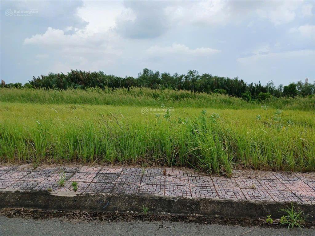 Bán đất ngay cảng phú hữu, tp thủ đức