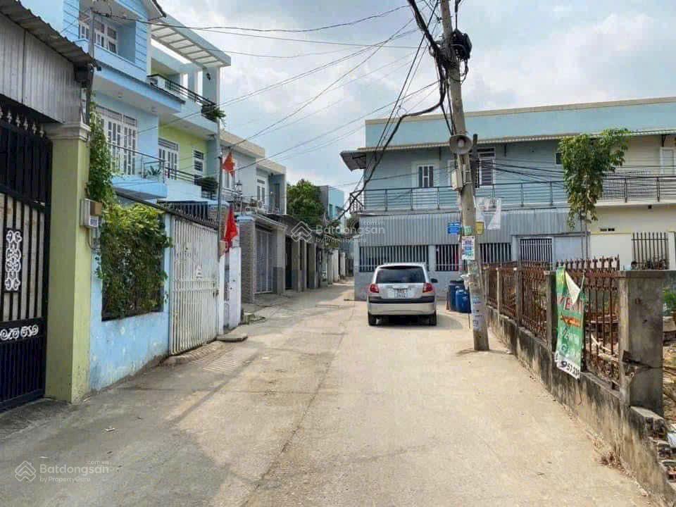 Lô đẹp ngang 5m đường 26 nguyễn xiển, p. long thạnh mỹ 31tr/m2