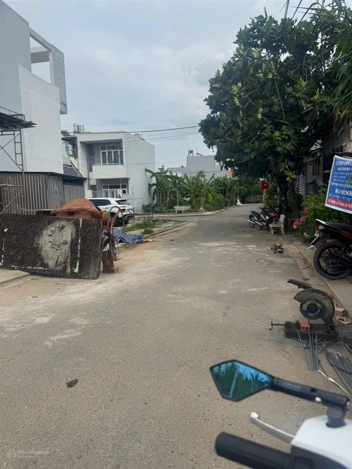 Sản phẩm giá tốt nhất dự án tín hưng, đs 1, p.long trường, tp.thủ đức