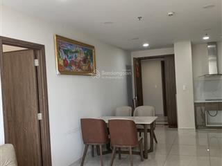 Bán căn hộ 2 p. ngủ tại park legend  hoàng văn thụ, lầu cao giá 6.3 tỷ