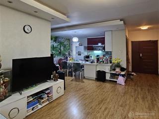 Bán căn hộ đất phương nam bình thạnh, lầu cao, 3 phòng ngủ, giá 6 tỷ 5