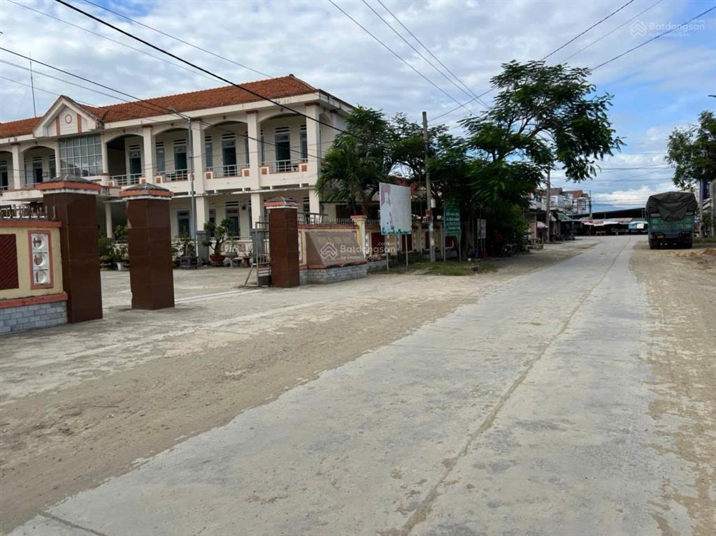 Đất trung tâm thị xã ninh hòa giá chỉ 490 triệu