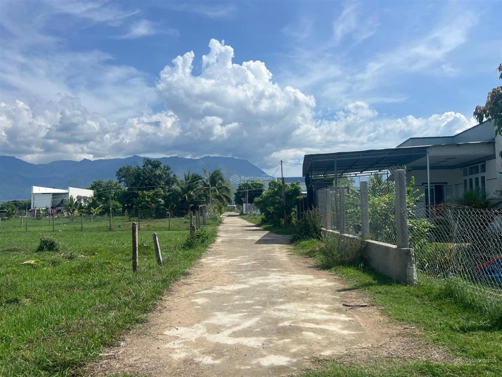 Đất full thổ ninh thượng  ninh hòa giá 380tr
