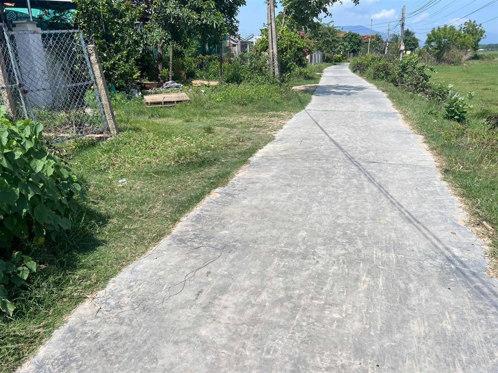 Đất trung tâm phường ninh hoà giá chỉ 579 triệu