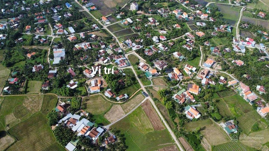 Vợ chồng bán rẻ đất nền ninh quang  thị xã ninh hòa để phân chia tài sản