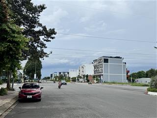 Bán 2 nền mặt tiền hùng vương gần siêu thị aeon mall ngay trung tâm tỉnh