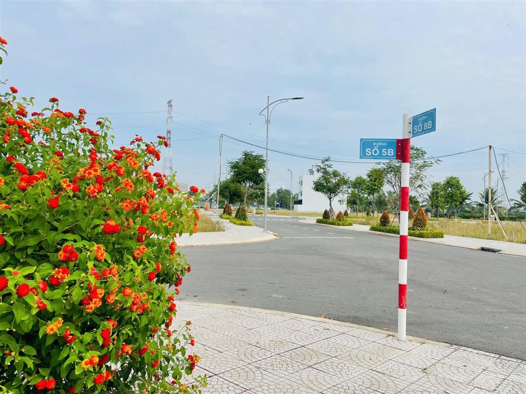 Đất nền king hill đối diện eco retreat 220ha long an giá 2,1 tỷ, ck 11% sổ sẵn xây dựng ngay