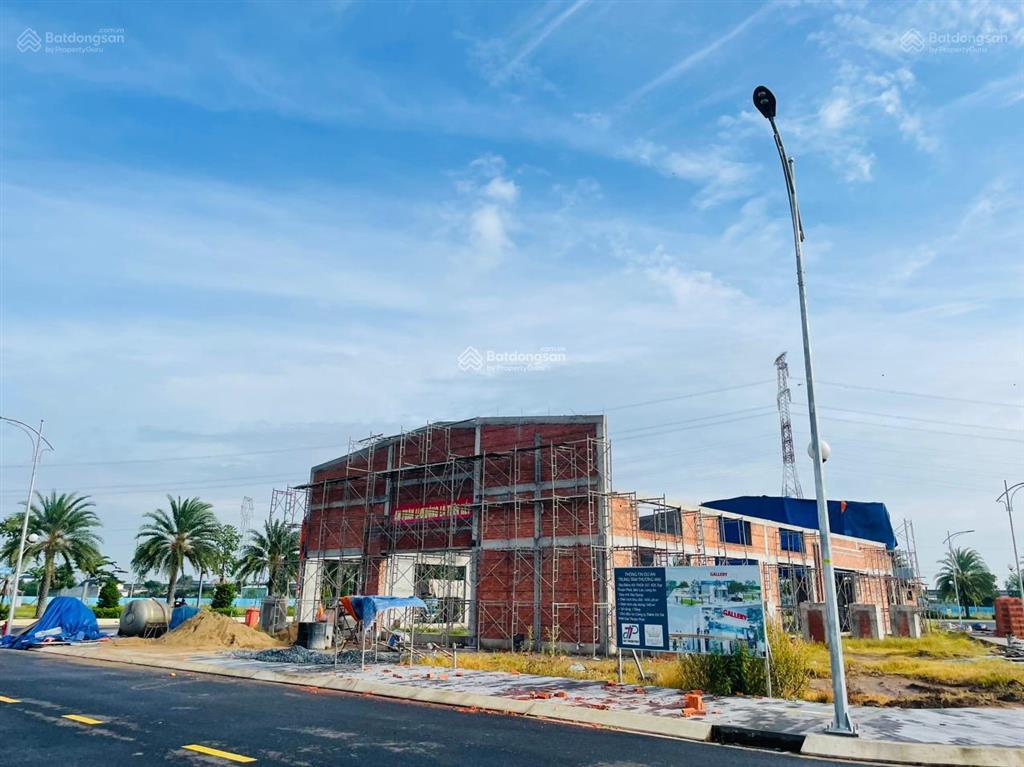 Đất nền king hill đối diện eco retreat 220ha long an giá 2,1 tỷ, ck 11% sổ sẵn xây dựng ngay