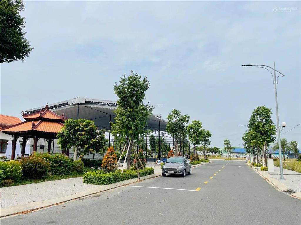 Đất nền king hill đối diện eco retreat 220ha long an giá 2,1 tỷ, ck 11% sổ sẵn xây dựng ngay