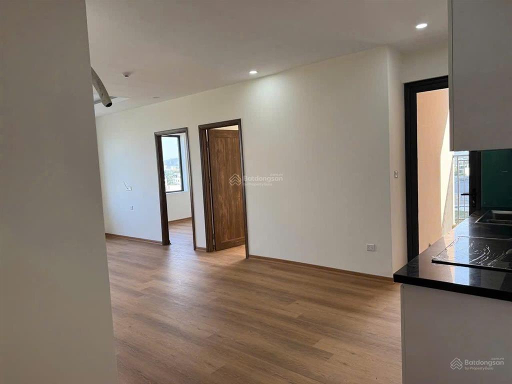 Bán căn hộ 3pn thương mại ct10 mới đẹp  nhà mới view biển, thành phố