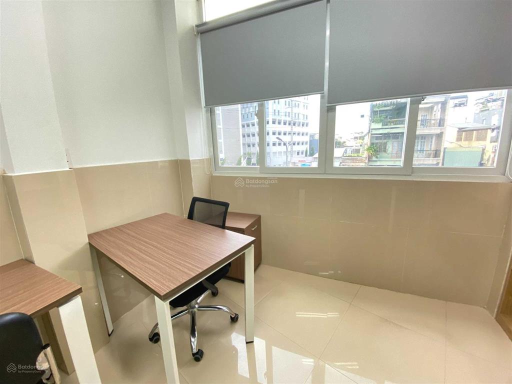 Văn phòng trọn gói đầy đủ nội thất, máy lạnh, internet, lễ tân, phòng họp tại phú nhuận