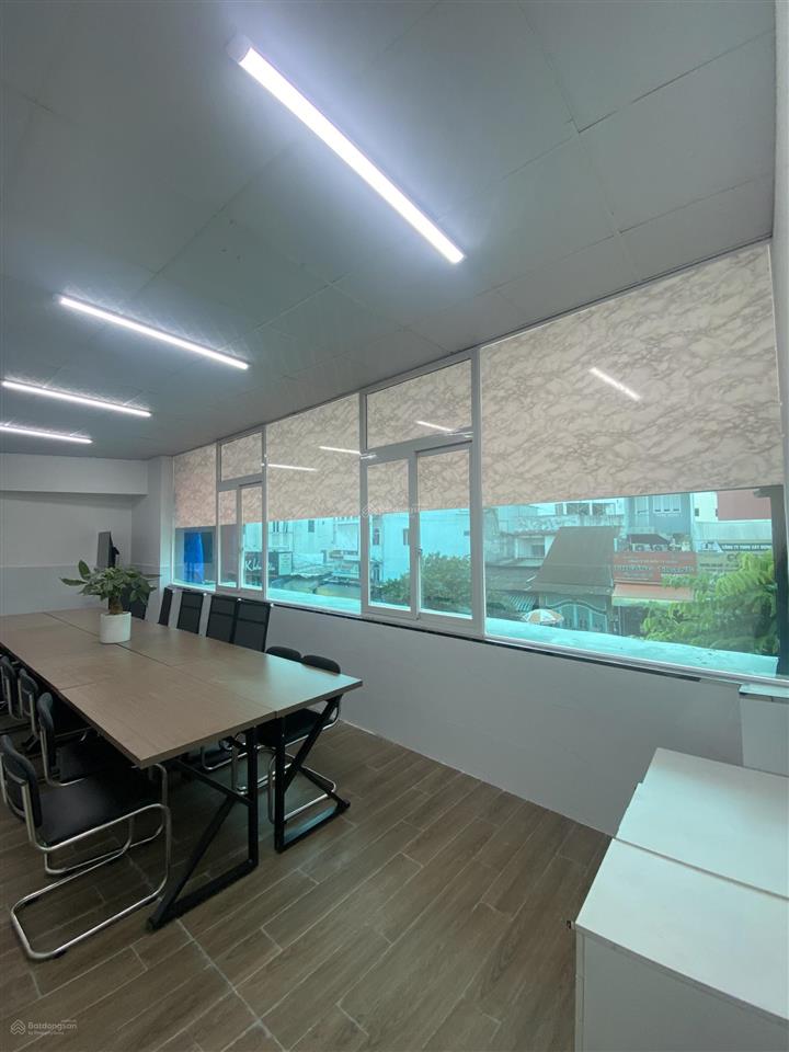 Văn phòng full nội thất mới 100% tại quận bình thạnh với nhiều ưu đãi khi  trực tiếp ms. nhung