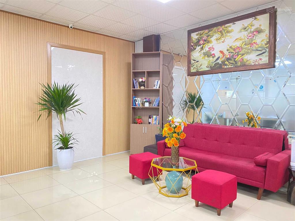 Cho thuê văn phòng có sẵn nội thất tại 64 võ thị sáu, q. 1 full nội thất.  0981 291 ***