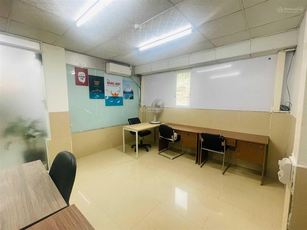 Cho thuê văn phòng trọn gói tại bình thạnh. full tiện ích, bàn ghế.  0981 291 ***