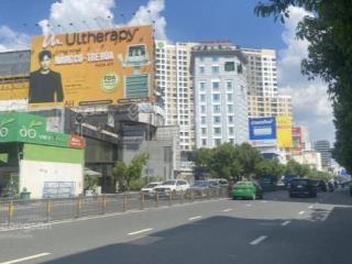 Bán nhà mặt tiền đường 3/2, p. 14, q. 10 vị trí vàng kinh doanh  giá tốt nhất khu vực! chỉ 17 tỷ