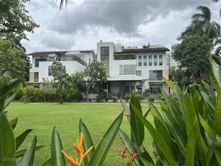 Bán villa góc, nằm trong khu compound bảo vệ 24/7, phía sau vincom thảo điền.