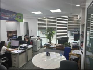 Văn phòng 32  50m2, mt yên thế, p. 2, quận tân bình (full nội thất)