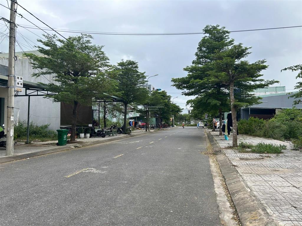 Mt 7m5 hồng phước 2 ngay sát 9 toà chung cư đang xây. lô sạch đẹp, tiềm năng phát triển trọng điểm