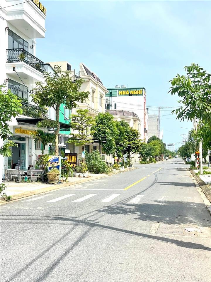 Bán đất mt 7m5 lê thương sát chung cư eco home hoà hiệp đang xây dựng. thông trục đường mê linh