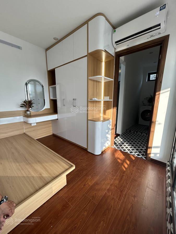 Tôi bán nhà phố cát linh hào nam 3 bước ra phố trước nhà sh quay đầu trước nhà sđcc 3.52 tỷ