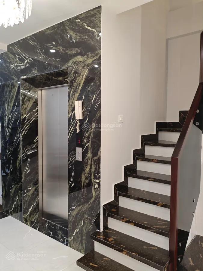 Tôi bán nhà phố lò đúc trần khát chân 61m2 6t thang máy ôtô đỗ cửa kinh doanh gara ôtô sđcc hơn 13t