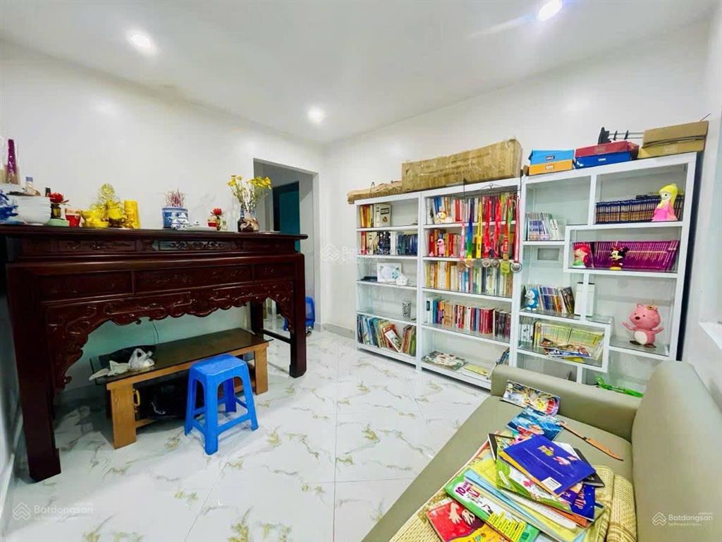 Tôi cần bán nhà phố hào nam  tôn đức thắng xã đàn 29m2 5t 10m ra ô tô sđcc giá 5.18 tỷ