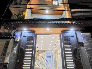 Bán nhà hẻm 6m nguyễn đình chiểu giá 3 tỷ 150. dt 68m2 xây 1 trệt 2 lầu, sổ sẵn gần thcs kiến thiết