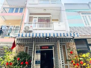 Hàng thật giá thật. nhà 52m2 nguyễn đình chiểu,phú nhuận xây 1 trệt 3 lầu. giá chỉ 2 tỷ 350, sổ sẵn