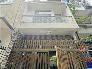 Chủ bán đúng 2 tỷ. căn 43m2 lê văn linh gần chợ xóm chiếu, hẻm 4m xây 2 tầng đúc. sổ riêng giá tốt