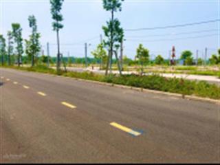 Kẹt tiền cần bán lô đất 70m2 gần vòng xoay nhà thi đấu bàu bàng. sổ riêng giá chỉ 1 tỷ 650