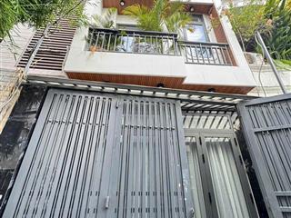 3 tỷ còn 2 tỷ 650. nhà 60m2 lê quang định gần dh công nghiệp  đang cho thuê 12tr/tháng. xây 3 tầng