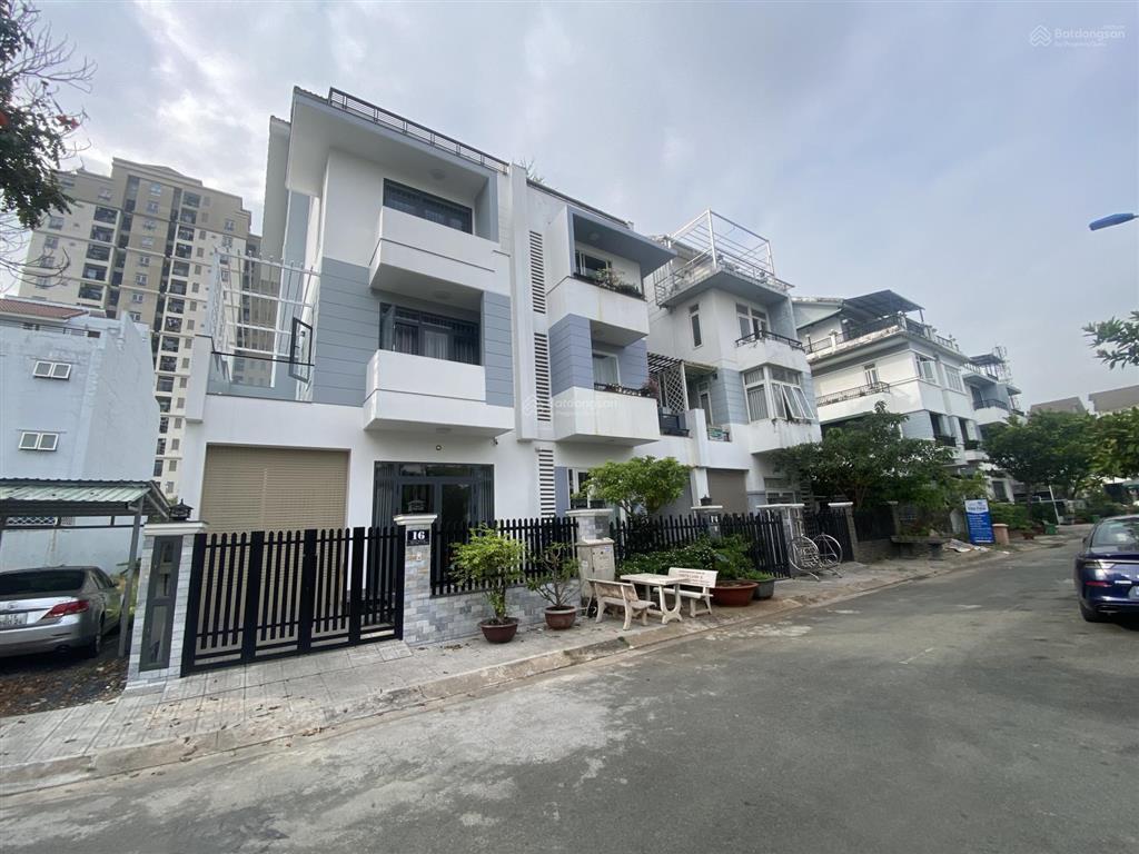 Bán 2 nền đất ngang 7m khu gia hòa vị trí đẹp, đối diện công viên