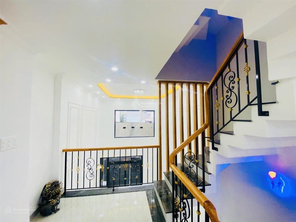 Dãy nhà phố 26 căn mới xây đường 40, kdc đồng bộ hiệp bình