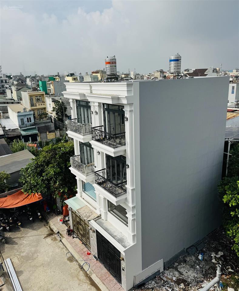 Chủ cần bán nhà đẹp đường 40, chợ hiệp bình, tặng nội thất sang trọng