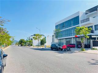 Lô đẹp đường số 35, rộng 27m  đối diện cụm trường học quốc tế giá chỉ 4.9tỷ bao tất cả